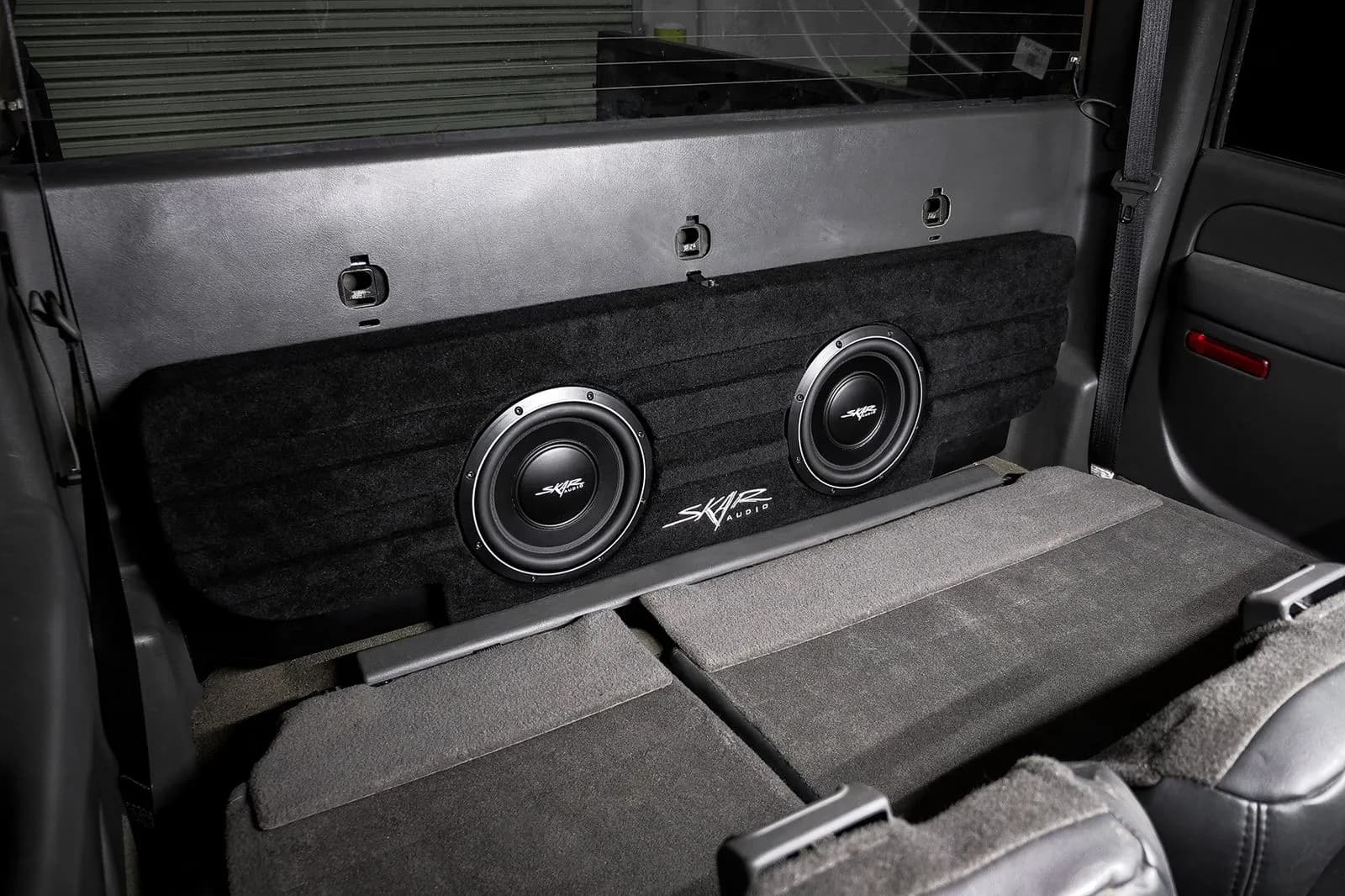 Featured Product Photo 9 for Dual 10" 2,000W Max Power Loaded Subwoofer Enclosure Compatible with 2001-2006 Chevy Silverado & GMC Sierra 1500 Non-HD Crew Cab Trucks