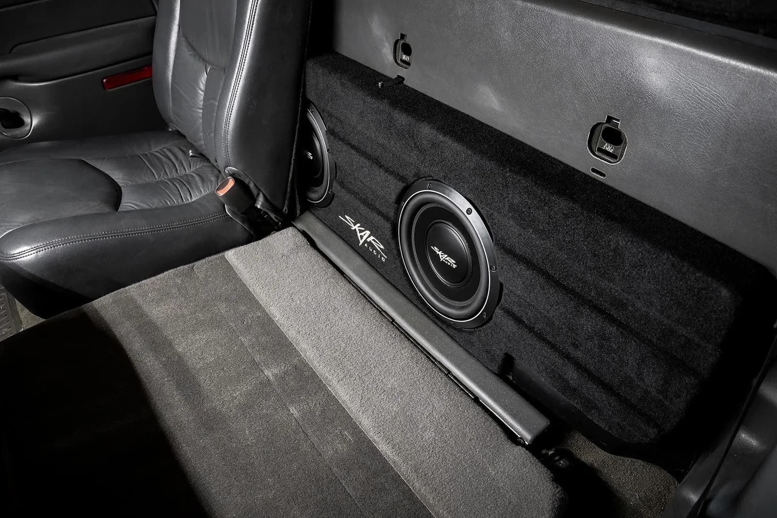 Featured Product Photo 10 for Dual 10" 2,000W Max Power Loaded Subwoofer Enclosure Compatible with 2001-2006 Chevy Silverado & GMC Sierra 1500 Non-HD Crew Cab Trucks