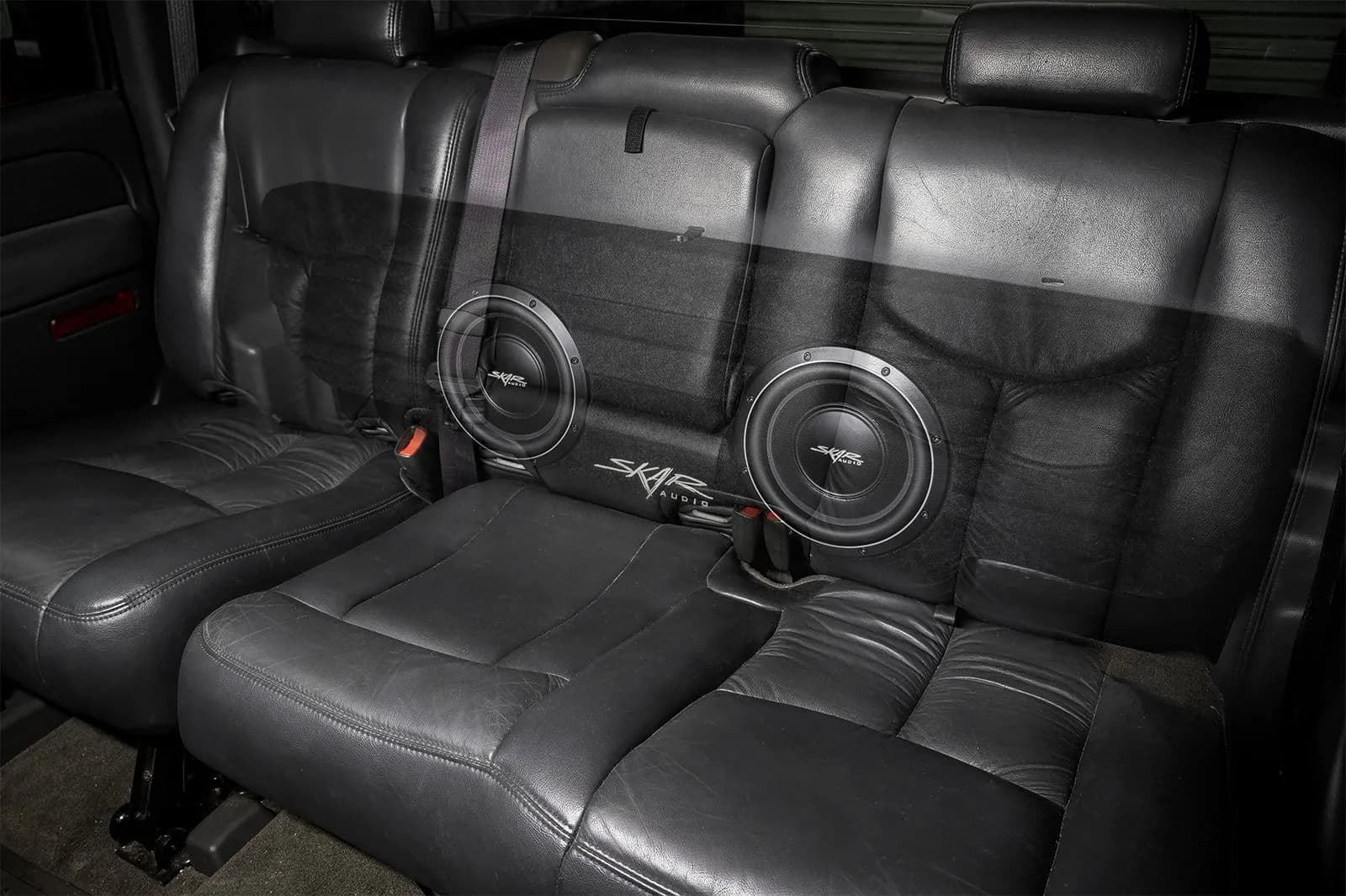 Featured Product Photo 11 for Dual 10" 2,000W Max Power Loaded Subwoofer Enclosure Compatible with 2001-2006 Chevy Silverado & GMC Sierra 1500 Non-HD Crew Cab Trucks