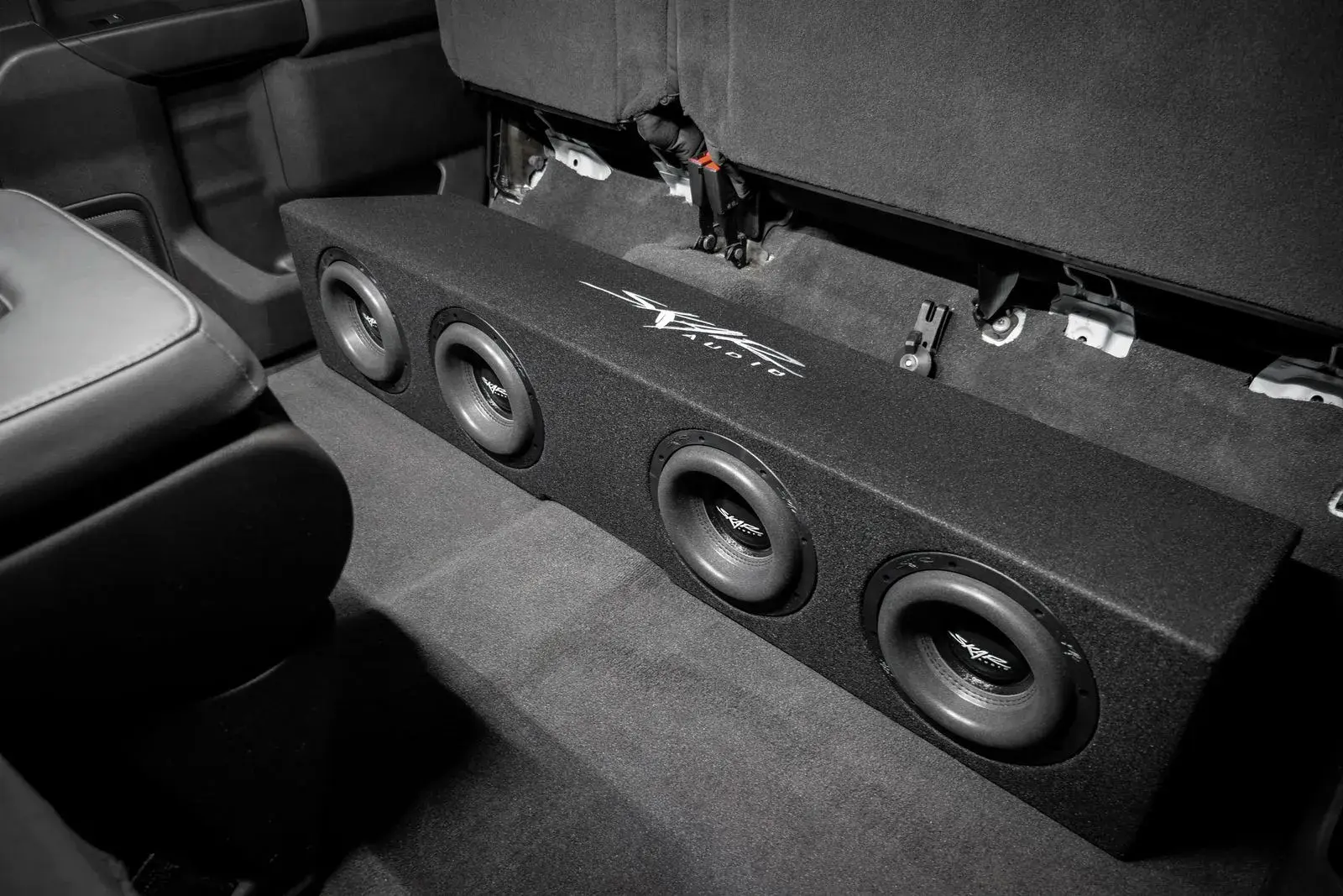 Skar Audio L-SVR-VS-4X8GM-2019-UP-CREWCAB-V enclosure installation example — view 3